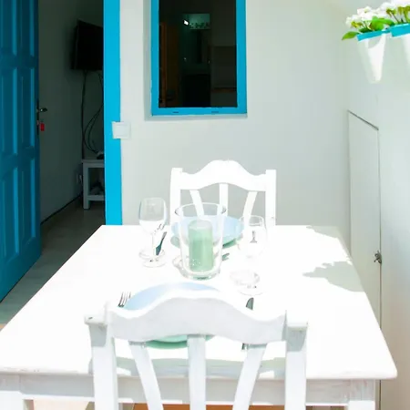 La Casita Surf Apartment